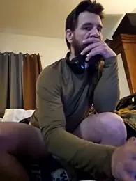 Armyexhibitionistvet webcam model stream image