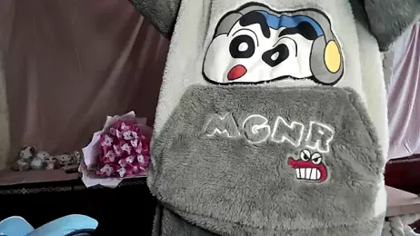 Yoonhee_Kiss webcam model stream image