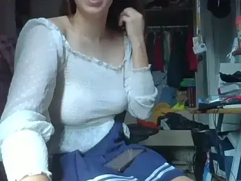 PearMaki webcam model stream image