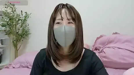 karina_at webcam model stream image