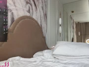 eva_j webcam model stream image