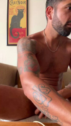 Alejo_caba24_Po webcam model stream image