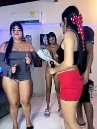 royalgirls_x webcam model stream image