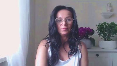 Helen_Wild webcam model stream image