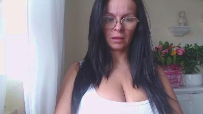 Helen_Wild webcam model stream image