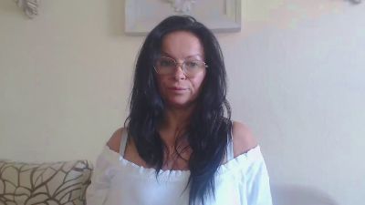 Helen_Wild webcam model stream image