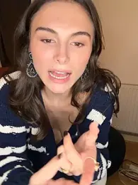 SophiiaStarr webcam model stream image