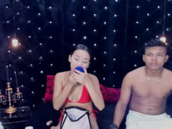 karlaandcris webcam chaturbate model stream image