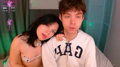 Moon_bite webcam model stream image