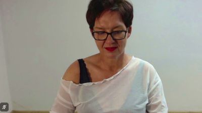 Sofie_Velvet webcam model stream image