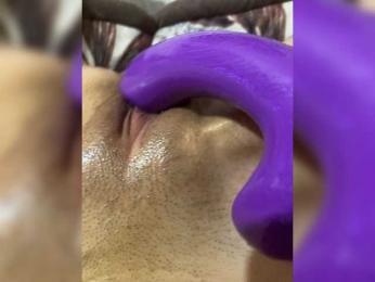 barbi-mrazka webcam bongacams model stream image