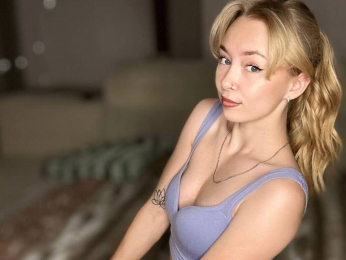 LunaAure webcam livejasmin model stream image