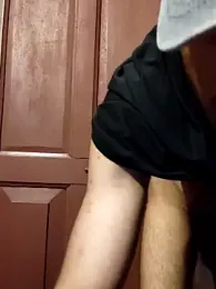 hashbrown2025 webcam model stream image