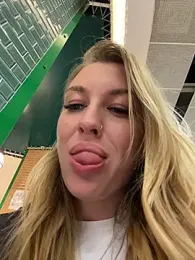 Sweet___Emily webcam stripchat model stream image