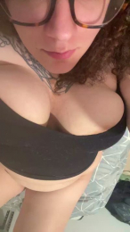 NiaaaaXL webcam model stream image