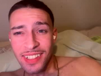 skinndick214 webcam chaturbate model stream image