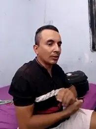 Bmwhot webcam model stream image