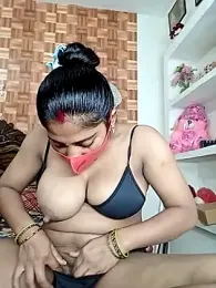 Angel_eyes00 webcam model stream image