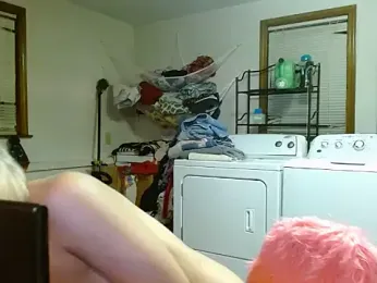 missymilf webcam model stream image
