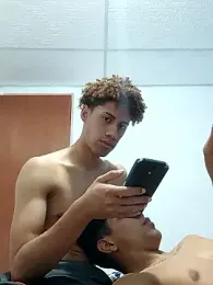 Wild_and_Sweets webcam model stream image