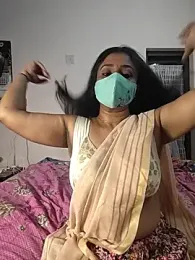 VAIGA-Real_Mallu webcam model stream image