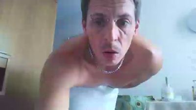 Eskalator198 webcam model stream image