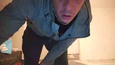 Eskalator198 webcam model stream image