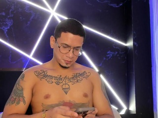 Josh Kage webcam model stream image