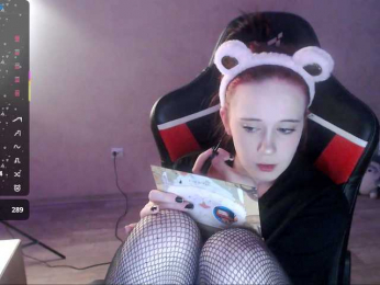 IamLera2005 webcam bongacams model stream image