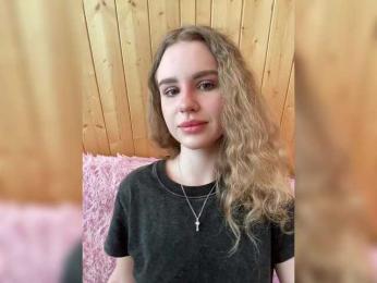 Sweetie_Kitty webcam bongacams model stream image