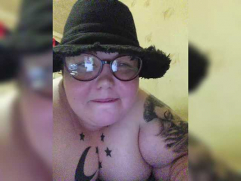 Svetlanka86 webcam model stream image
