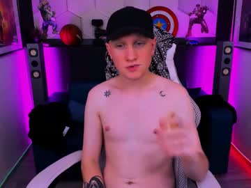 isaac_hayes_ webcam model stream image