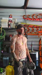 Treeslayer85 webcam model stream image