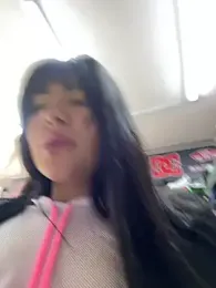 kim_monti webcam model stream image
