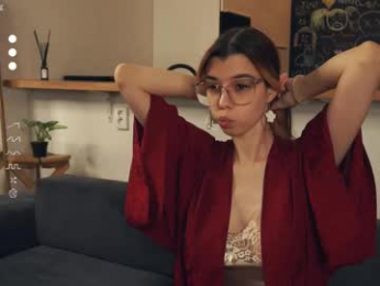 dual_secret_fantasy webcam model stream image