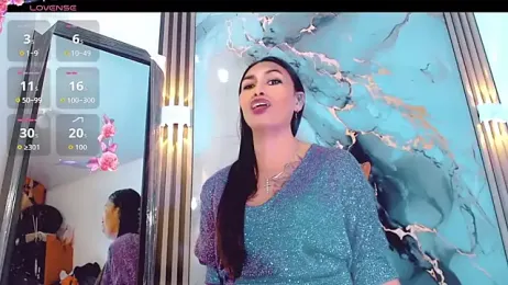 khiara_moretti webcam stripchat model stream image