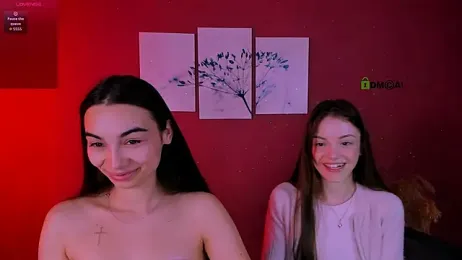 kira_light__ webcam model stream image