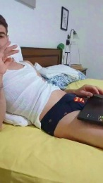 Lyamtu webcam model stream image