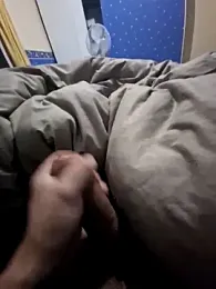 Theo852021 webcam model stream image