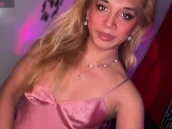 cockprincess_dianna webcam model stream image