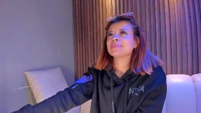 AntonellaJones1 webcam model stream image