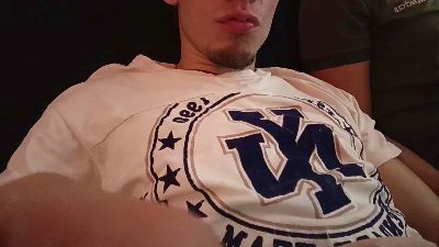 Fratstraights webcam cam4 model stream image