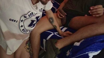 Fratstraights webcam model stream image