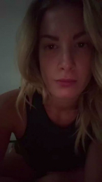 Lily96Angel webcam model stream image