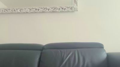 Prishilla webcam cam4 model stream image