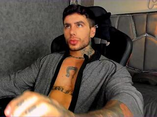 Aron Price webcam flirt4free model stream image