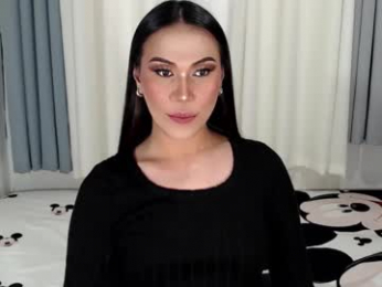 supernatalie_ webcam model stream image