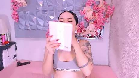 Oriental_Tiara webcam model stream image