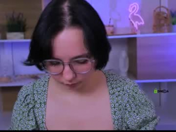 kari_pirs webcam model stream image