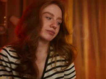 sexualiz_e webcam model stream image